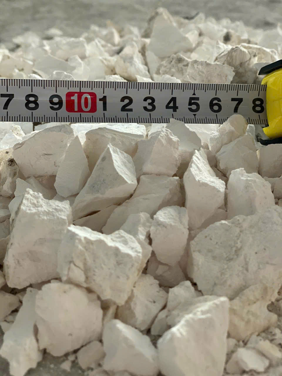QUICK LIME LUMP SIZE 20-50MM
