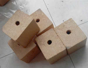 CHIP BLOCK/ WOODEN BLOCK