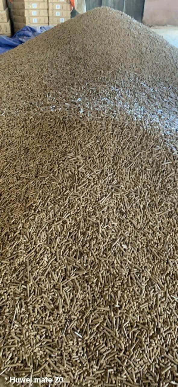 SAWDUST PELLETS/PELLETS/WOOD PELLETS/WOODEN PELLETS