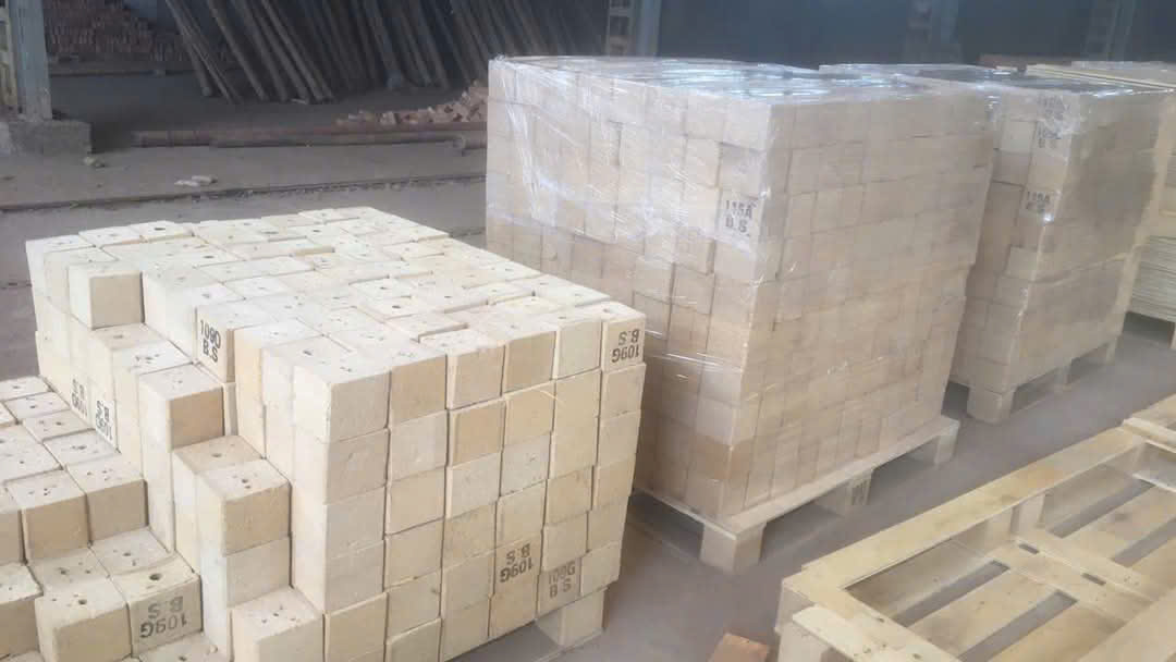 CHIP BLOCK/ WOODEN BLOCK